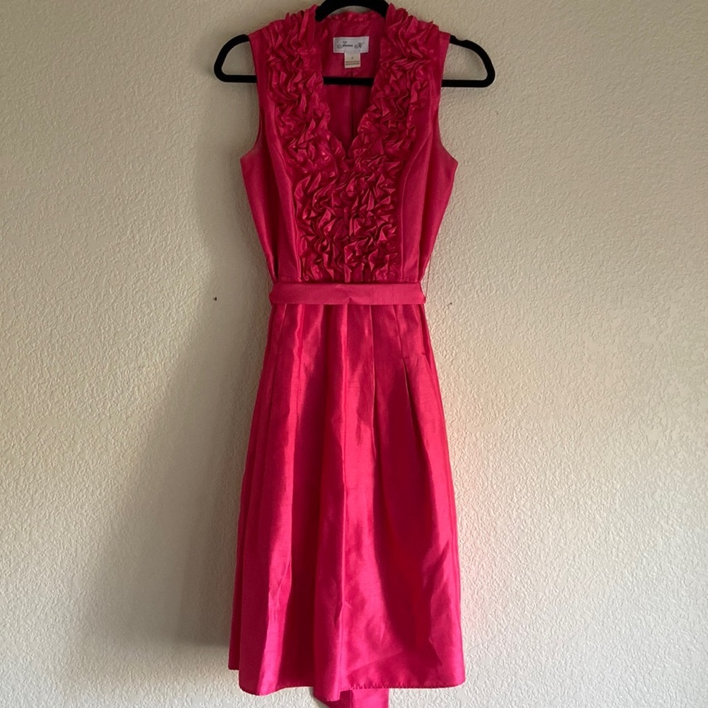 Jessica H pink sleeveless dress
